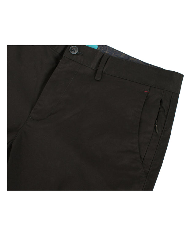 Chino Shorts in  Black