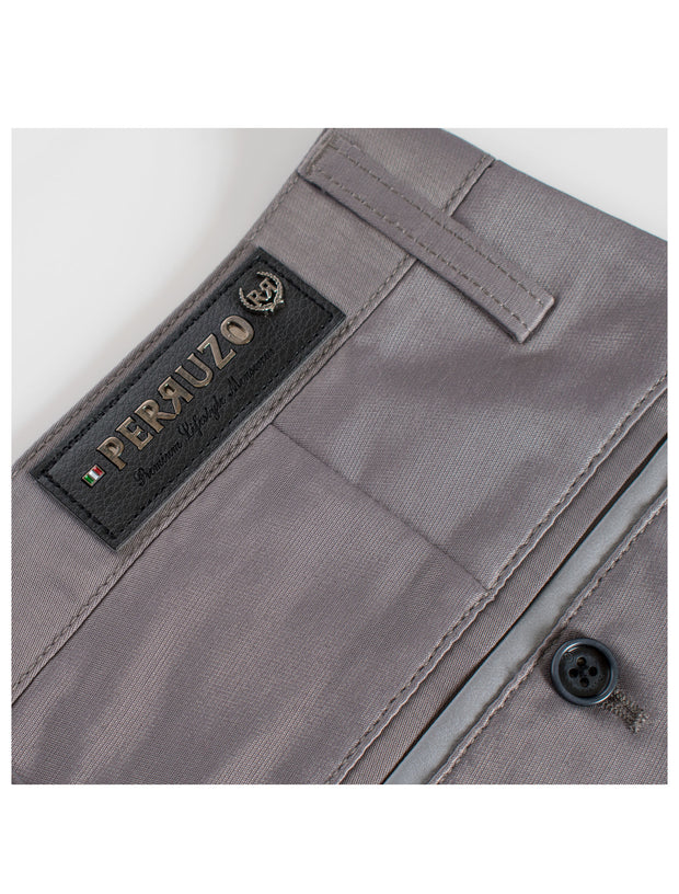 Skinny Pants with a sheen fabric in Steel color