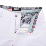 Skinny Pants with a sheen fabric in White