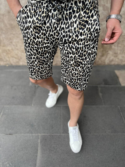 Black and white Leopard Shorts T5020